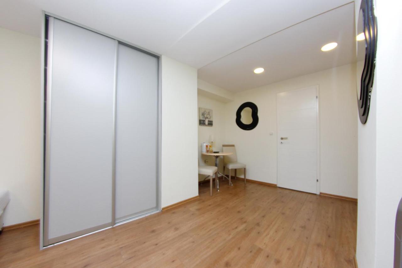 Apartmani Barsa SJJ Exterior photo